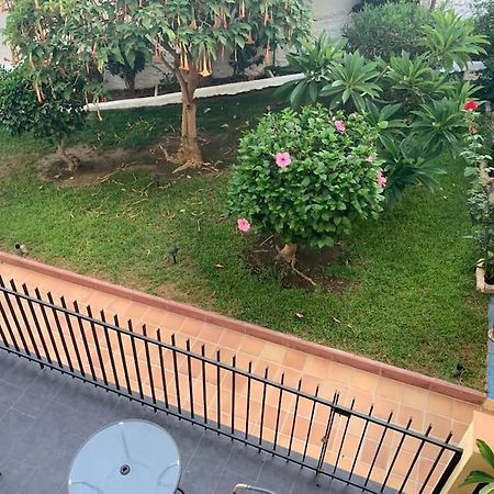 Apartamento En Carihuela Apartment Torremolinos Exterior foto