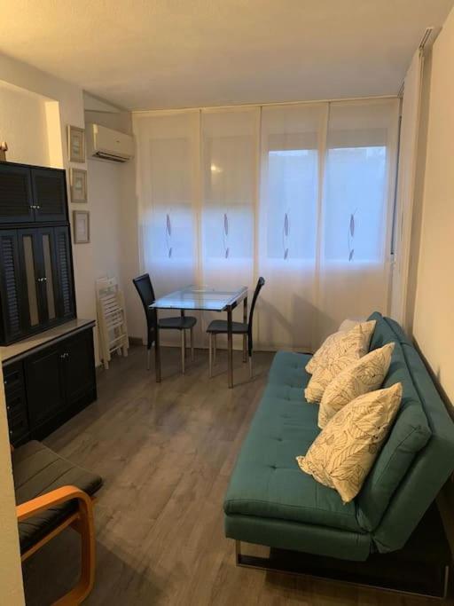 Apartamento En Carihuela Apartment Torremolinos Exterior foto